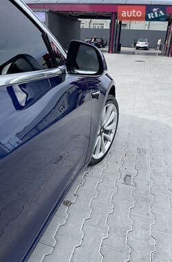 Седан Tesla Model 3 2018 в 