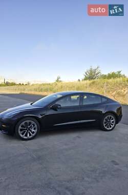 Седан Tesla Model 3 2021 в Запорожье фото 5 Седан Tesla Model 3 2021 в Запорожье