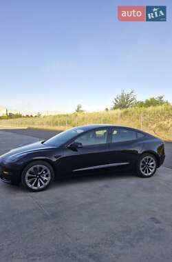 Седан Tesla Model 3 2021 в Дніпрі