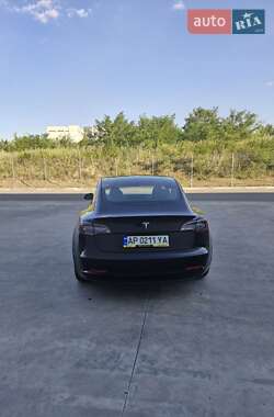 Седан Tesla Model 3 2021 в Дніпрі