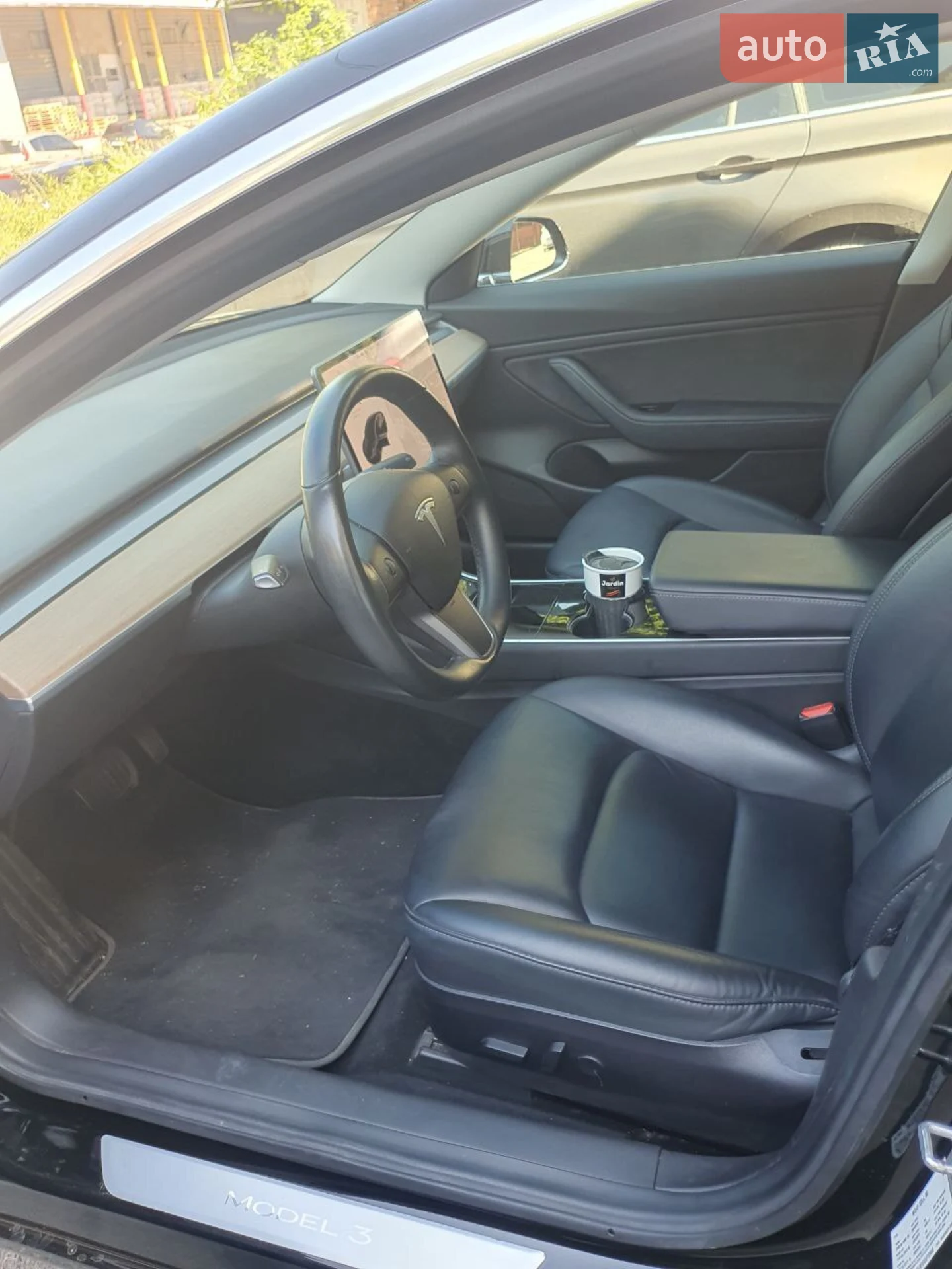 2018 Tesla Model 3 - мініатюра 4