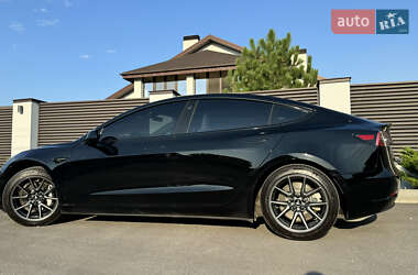 Седан Tesla Model 3 2019 в Дніпрі