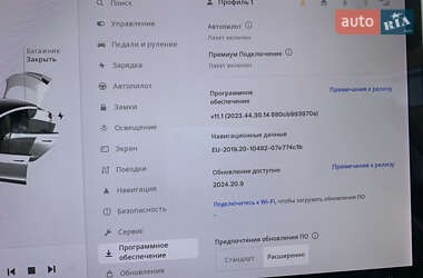 Седан Tesla Model 3 2020 в Тернополе
