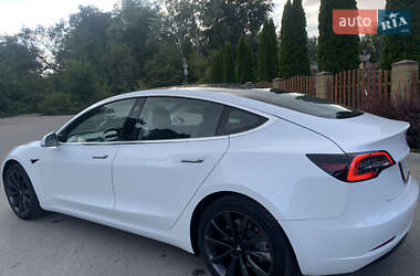 Седан Tesla Model 3 2018 в 