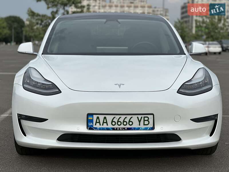Седан Tesla Model 3 2020 в Києві фото 6 Седан Tesla Model 3 2020 в Києві
