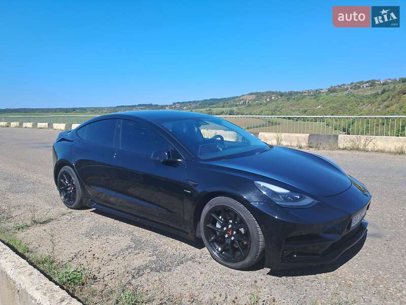 Седан Tesla Model 3 2021 в Каменец-Подольском