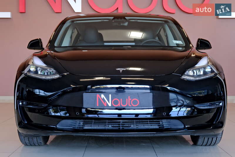 Седан Tesla Model 3 2021 в Одесі фото 5 Седан Tesla Model 3 2021 в Одесі