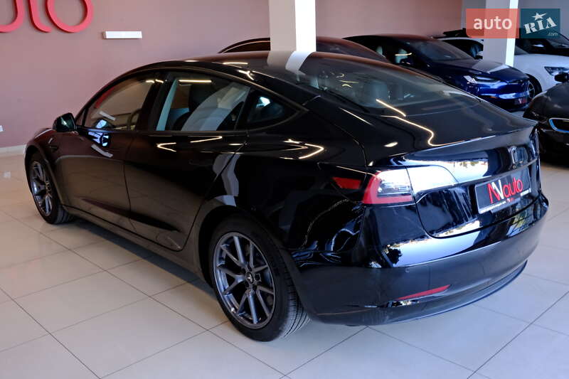 Седан Tesla Model 3 2021 в Одесі фото 17 Седан Tesla Model 3 2021 в Одесі