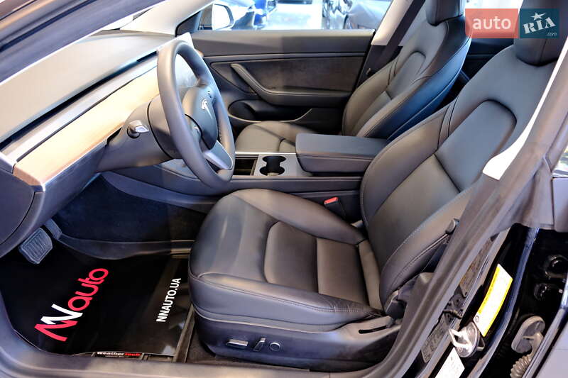 Седан Tesla Model 3 2021 в Одесі фото 24 Седан Tesla Model 3 2021 в Одесі