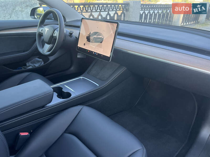 Седан Tesla Model 3 2023 в Дніпрі фото 8 Седан Tesla Model 3 2023 в Дніпрі