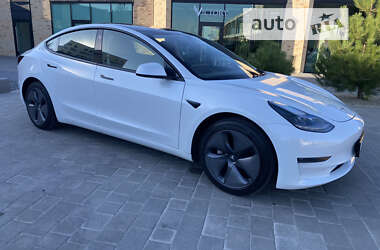 Седан Tesla Model 3 2021 в Хмельницком