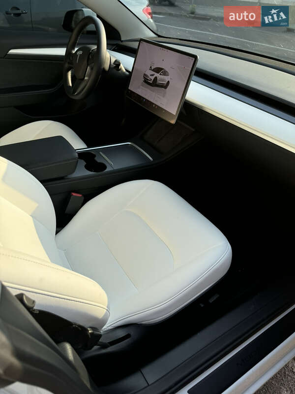 Седан Tesla Model 3 2022 в Києві фото 3 Седан Tesla Model 3 2022 в Києві