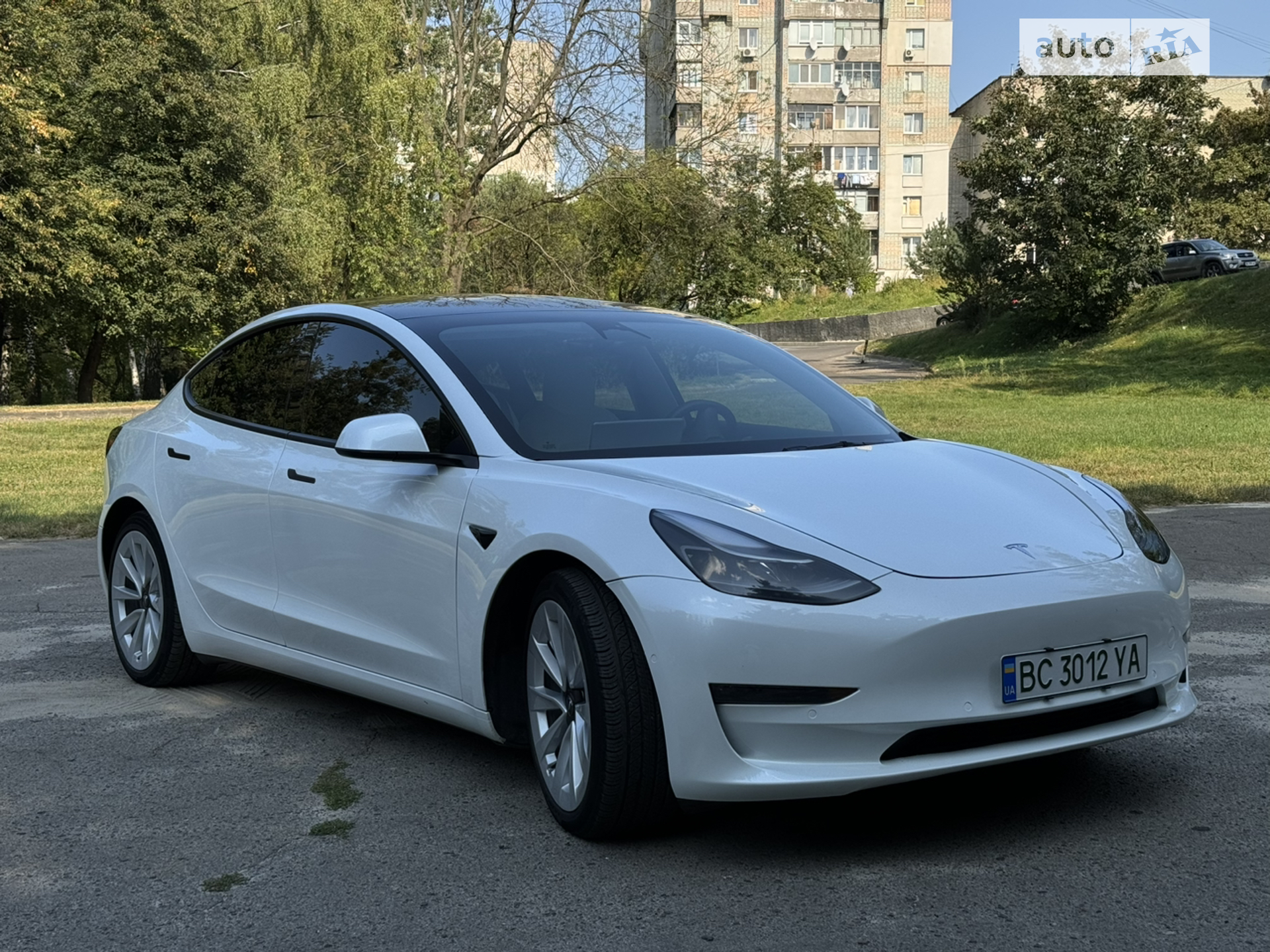 2022 Tesla Model 3 - мініатюра 3