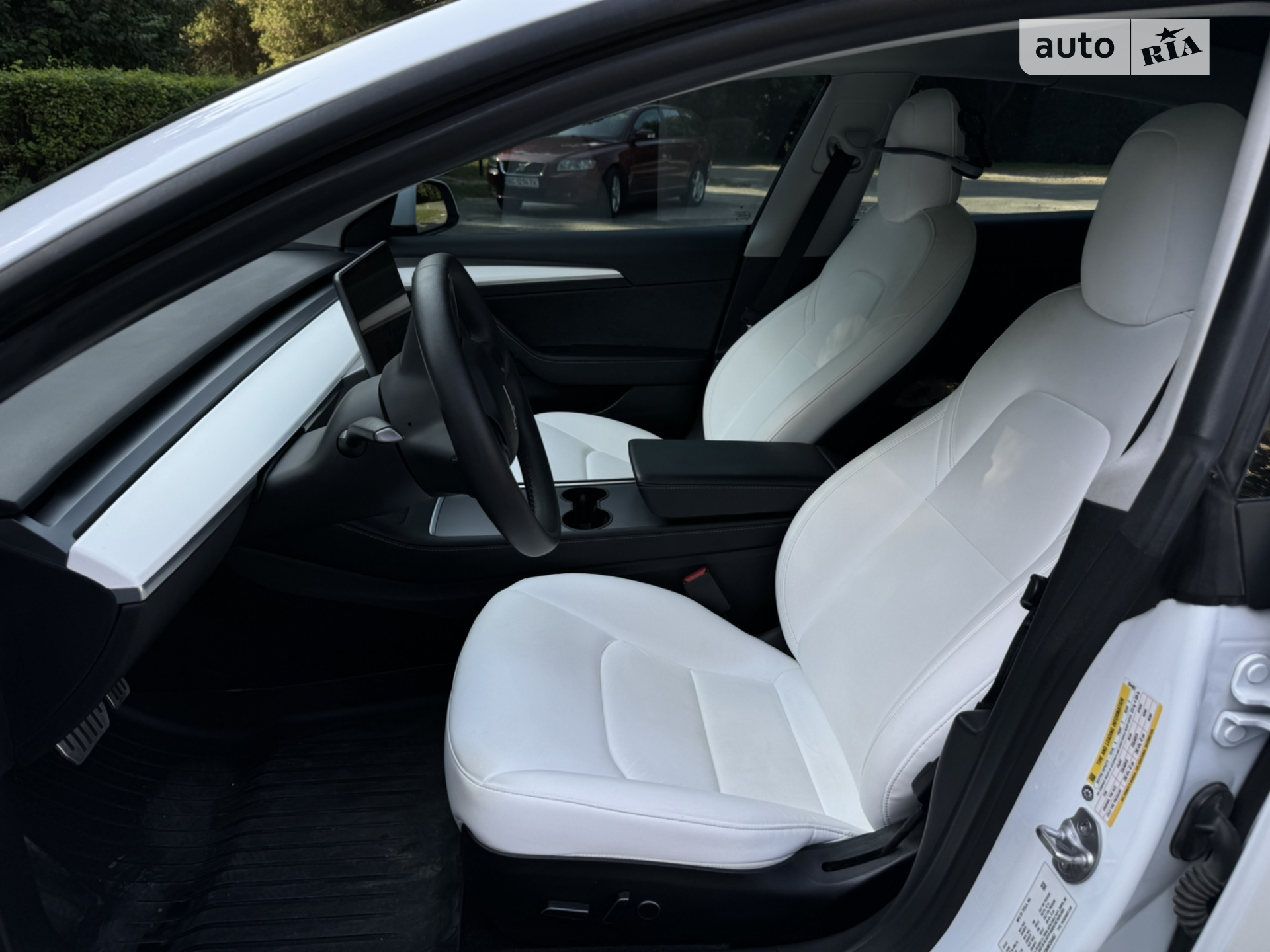 2022 Tesla Model 3 - мініатюра 13