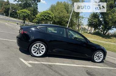 Седан Tesla Model 3 2022 в Вінниці