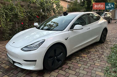 Седан Tesla Model 3 2018 в 