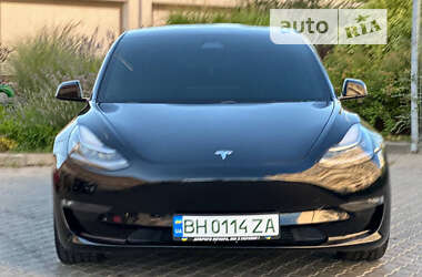 Седан Tesla Model 3 2020 в Одессе