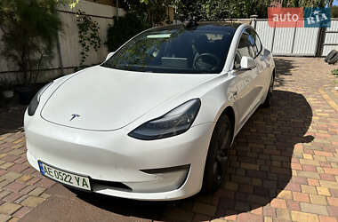 Седан Tesla Model 3 2018 в 