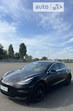 Седан Tesla Model 3 2018 в Киеве