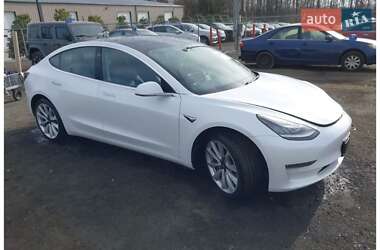 Седан Tesla Model 3 2019 в 