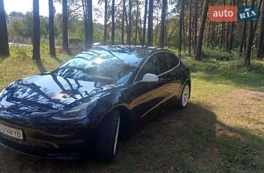 Седан Tesla Model 3 2018 в 
