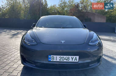 Седан Tesla Model 3 2021 в Полтаві