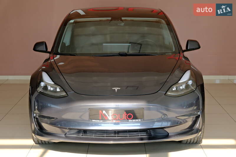 Седан Tesla Model 3 2021 в Одессе