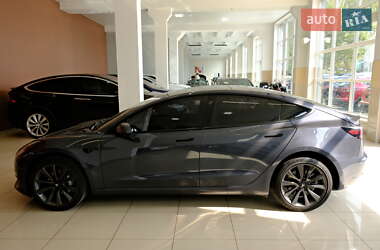 Седан Tesla Model 3 2021 в Одессе