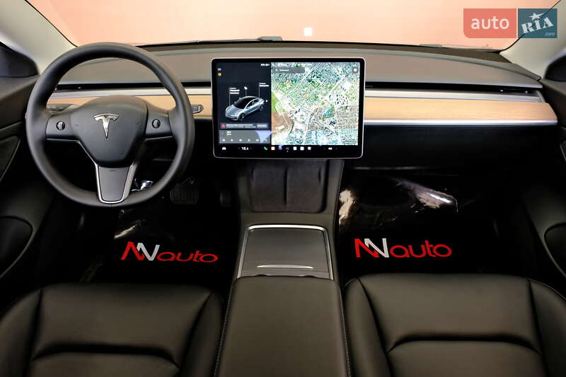 Седан Tesla Model 3 2021 в Одессе
