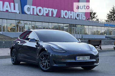 Седан Tesla Model 3 2019 в Запорожье