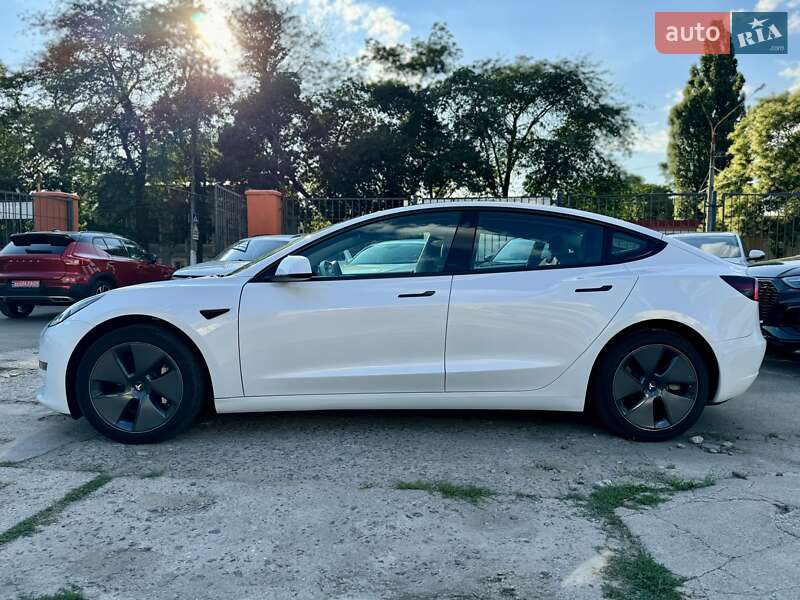 Седан Tesla Model 3 2022 в Одесі фото 15 Седан Tesla Model 3 2022 в Одесі