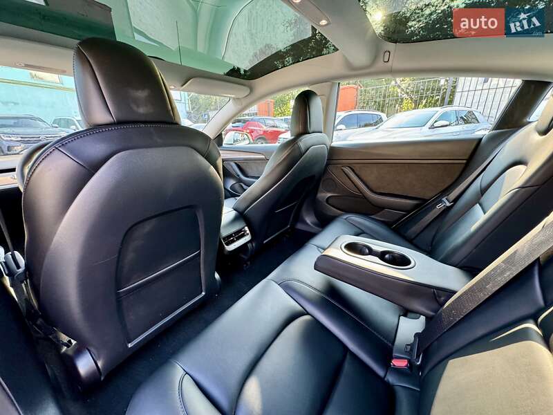 Седан Tesla Model 3 2022 в Одесі фото 23 Седан Tesla Model 3 2022 в Одесі