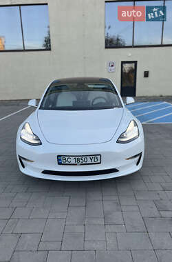 Седан Tesla Model 3 2018 в 
