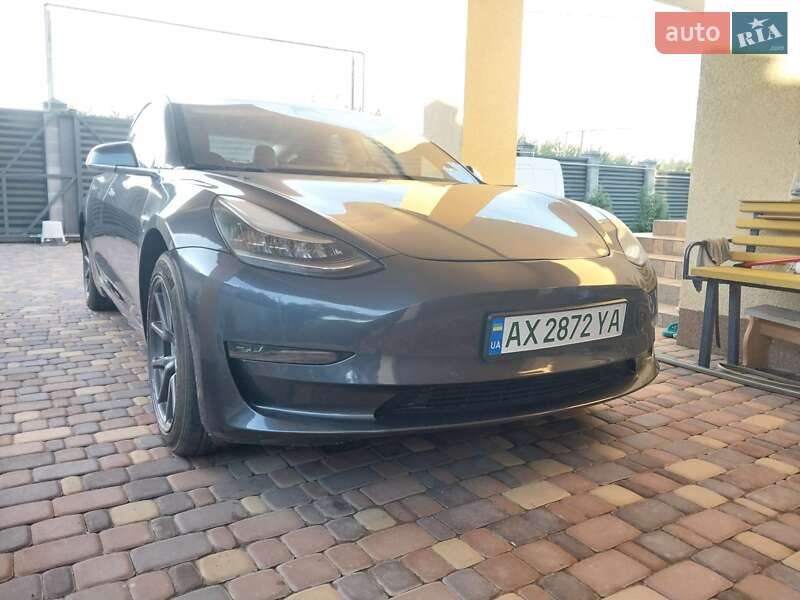 Седан Tesla Model 3 2019 в Харькове