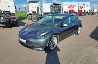 Седан Tesla Model 3 2021 в Рівному