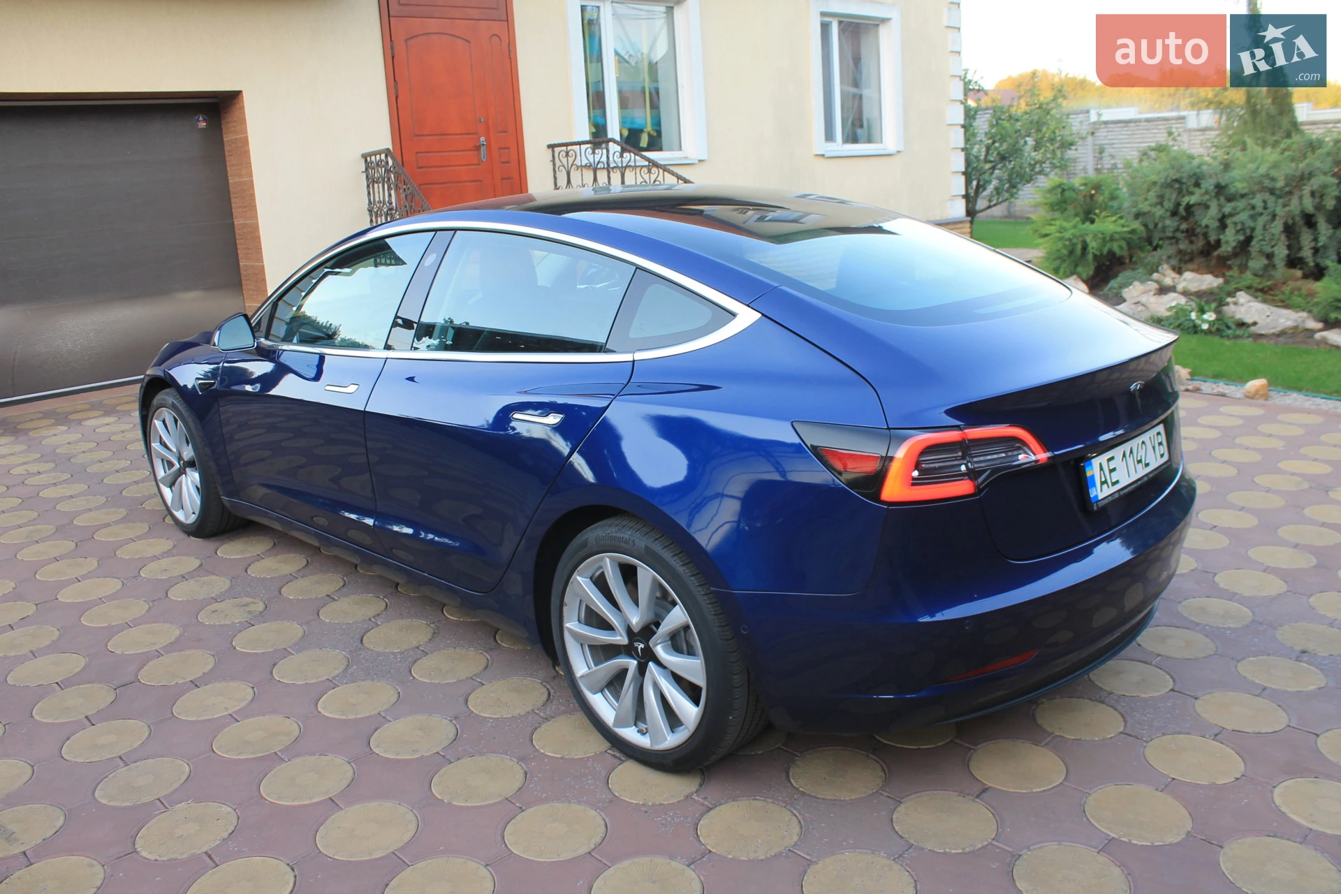 2018 Tesla Model 3 - мініатюра 4