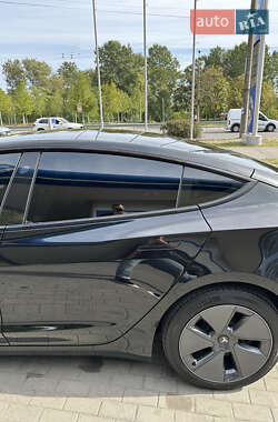 Седан Tesla Model 3 2021 в Одесі
