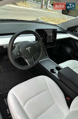 Седан Tesla Model 3 2021 в Одесі