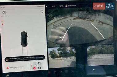 Седан Tesla Model 3 2020 в 