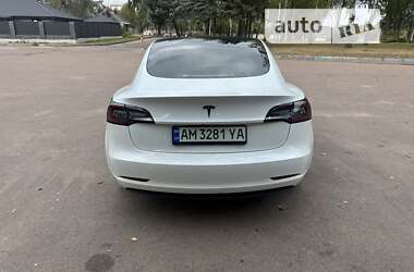 Седан Tesla Model 3 2021 в Житомирі