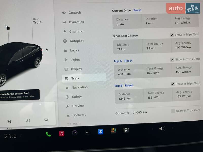 Седан Tesla Model 3 2021 в Львове