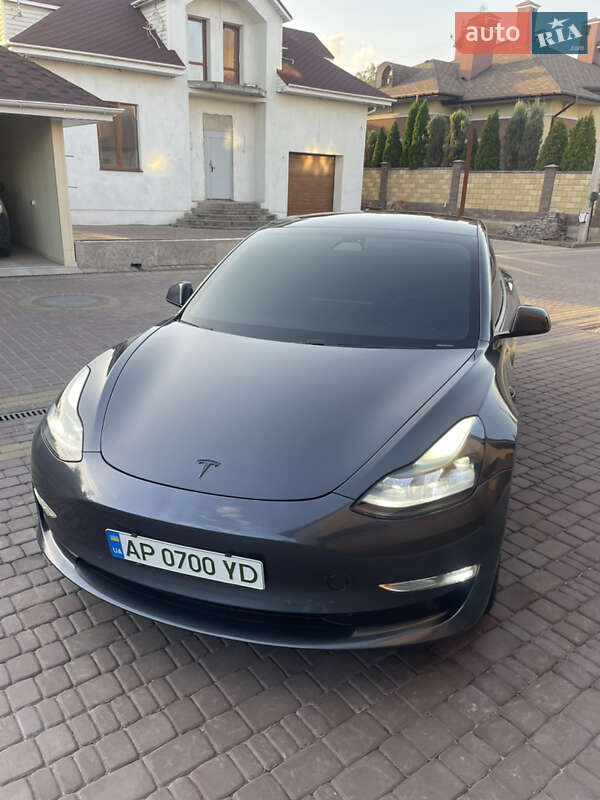 Седан Tesla Model 3 2021 в Запорожье