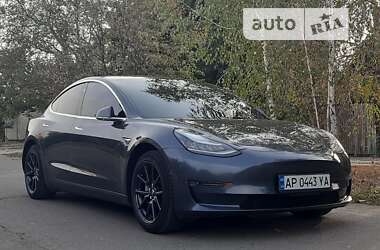 Седан Tesla Model 3 2018 в Миколаєві