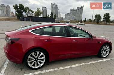 Седан Tesla Model 3 2019 в Києві