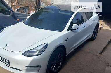 Седан Tesla Model 3 2022 в Запорожье