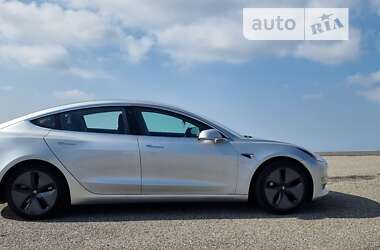 Седан Tesla Model 3 2018 в Одессе