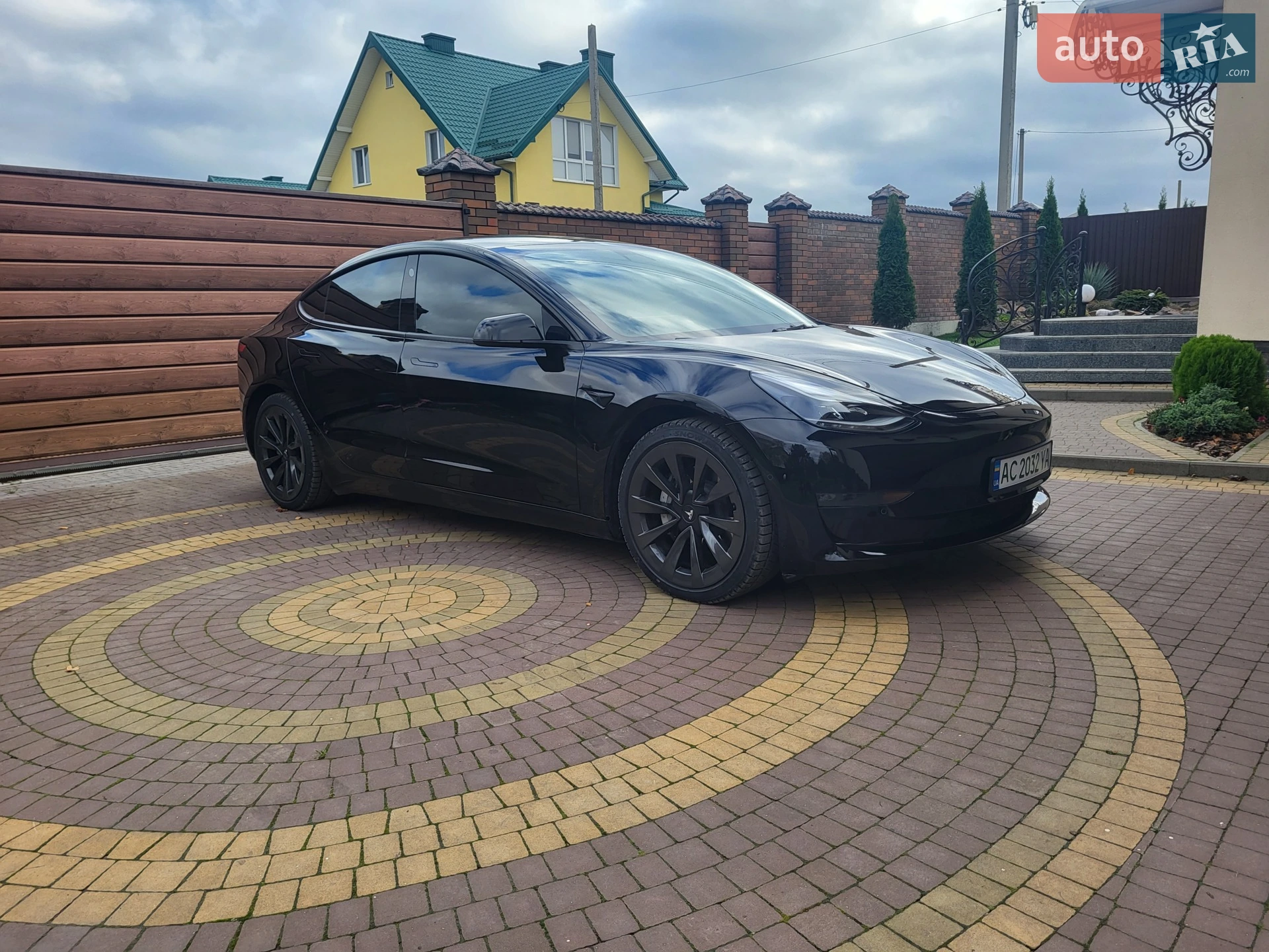 2021 Tesla Model 3 - мініатюра 3