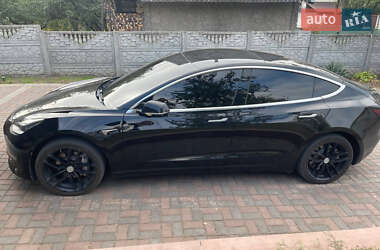 Седан Tesla Model 3 2019 в Каменском