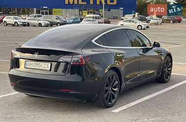 Седан Tesla Model 3 2019 в Житомире