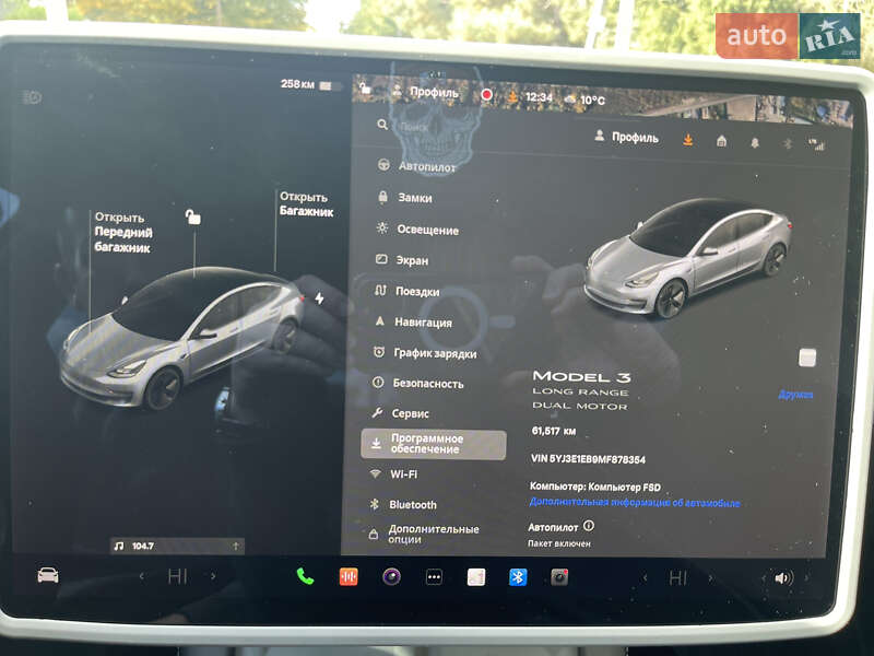 Седан Tesla Model 3 2020 в Львові